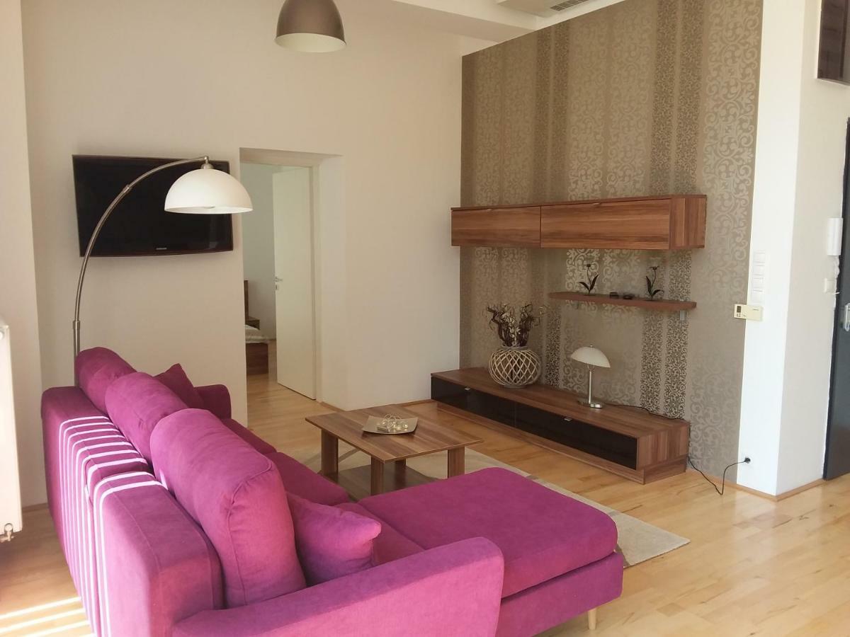 Tinodi Utca 1-3 Apartment