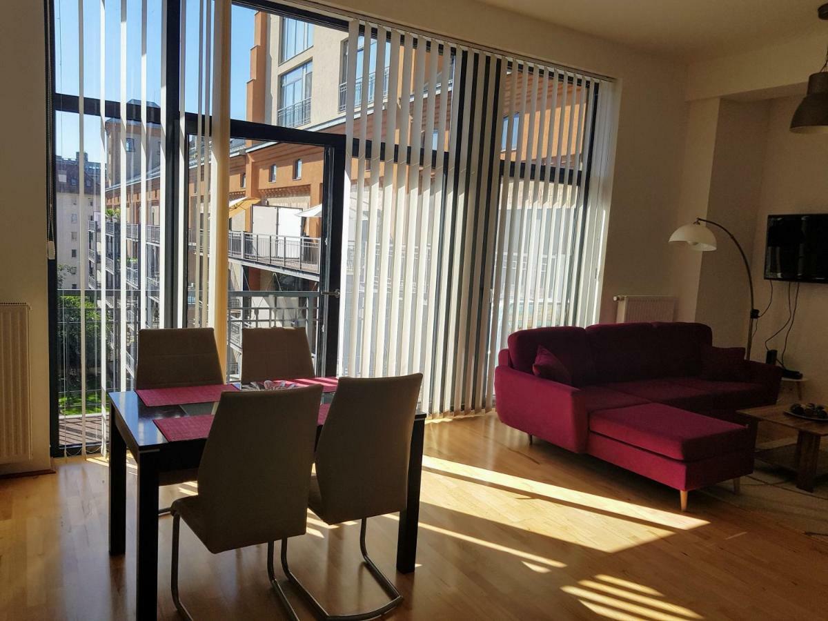 Tinodi Utca 1-3 * Budapest